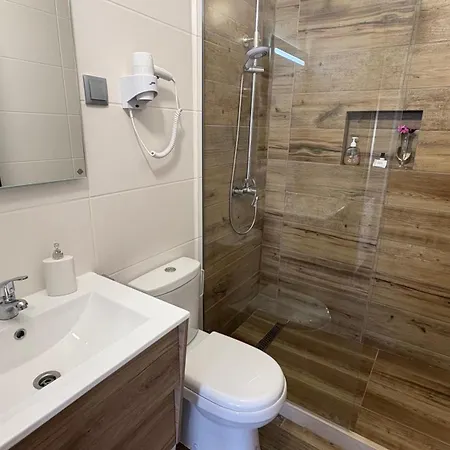 Monte Rio House بيت للعطل